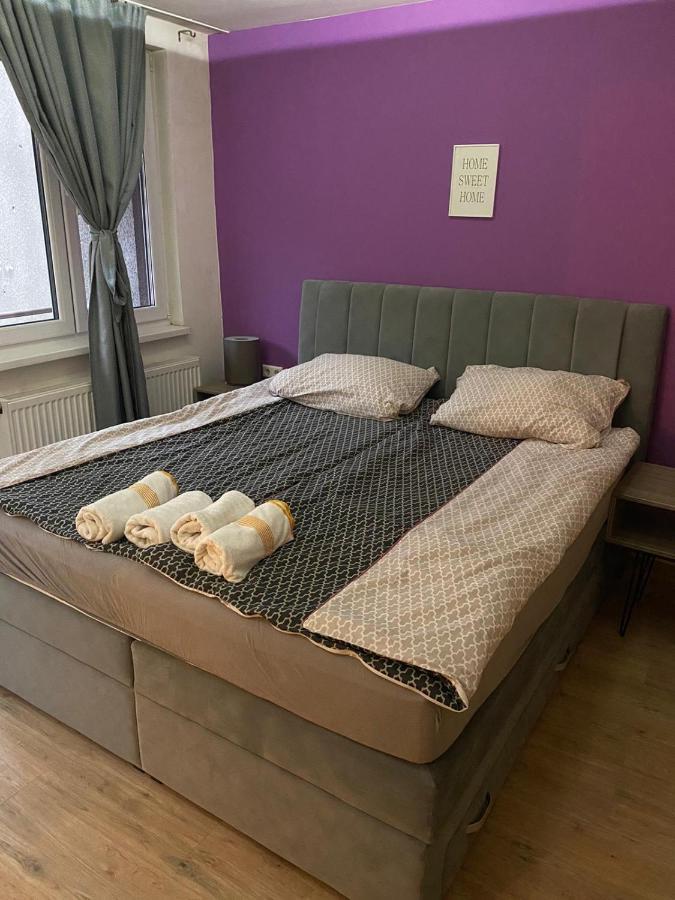Art In Paradise Apartments Сараєво Екстер'єр фото